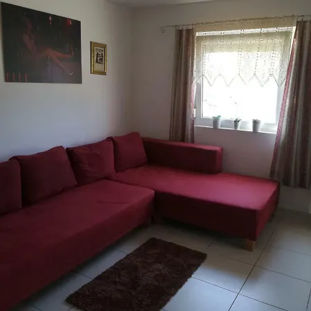 Apartment Luki *